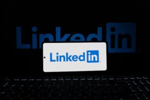 Linkedin Meningkatkan Fitur Analisa