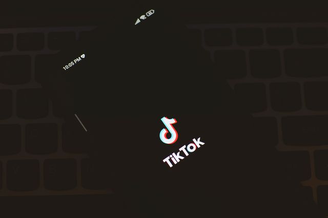 Tiktok Menambah Fitur Komentar dengan Polling dan Fitur Suara